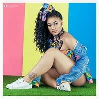  Stéphanie Tum, est une actrice