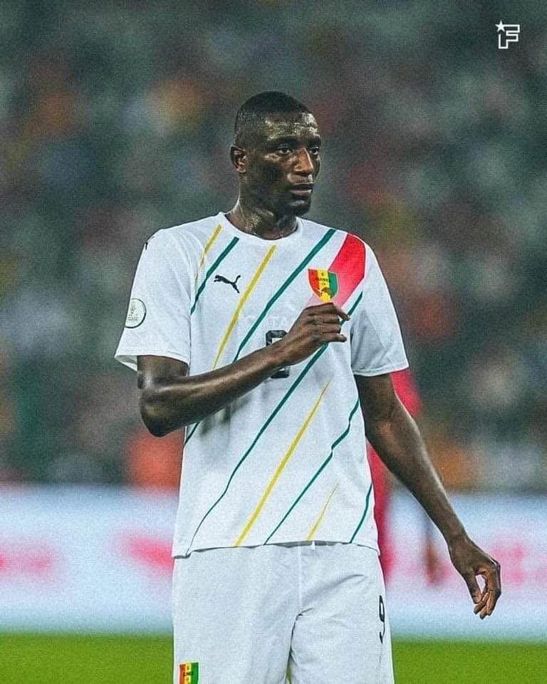 Bien que demi- finaliste de la dernière Coupe du monde avec le Maroc, Achraf Hakimi