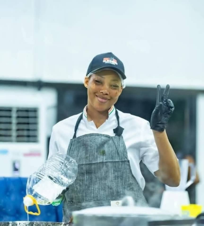 Zeinab Bancé a battu ce dimanche 22 décembre 2024 le record mondial du plus long marathon culinaire, 