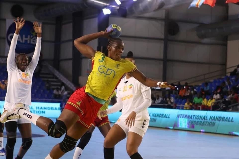 éliminations des lionnes Handballeuse