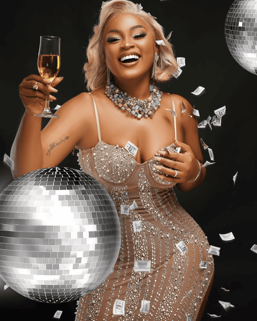 2024, année de construction pour Mimie.
les stars du Cameroun