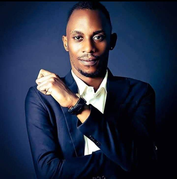 2024 a aussi un autre homme des Médias. Il s'agit de Franck Malouma, l'un des animateurs radio vedettes du Cameroun, mort le 11 juillet 2024.