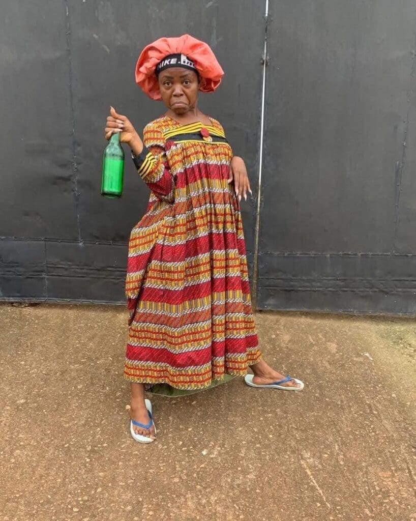 La première a dit dans une vidéo dans laquelle elle confirme les dires de Nicaise Ngono