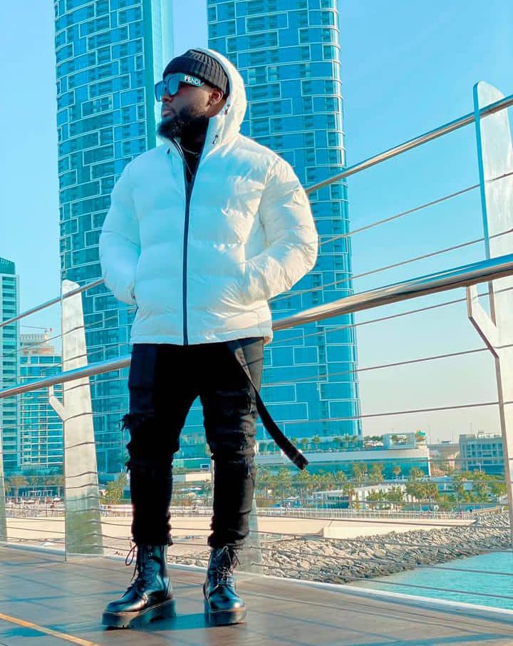 Bienvenu dans l’univers du rappeur le plus rapide du Cameroun, Kocee!