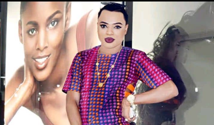 Condamné à 45 jours de prison pour avoir déclaré dans une vidéo que l’artiste Burna boy a eu des rapports non conventionnels avec le célèbre rappeur P. Diddy, Speed Darlington