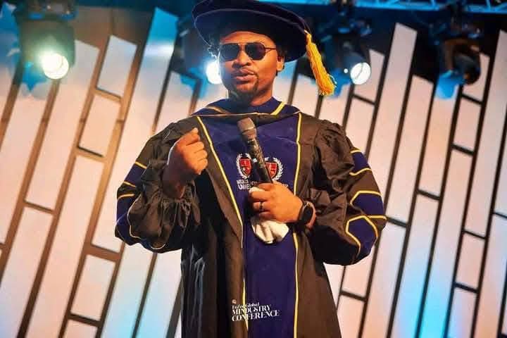 Mercy Chinwo accuse Eezeetee d'avoir pris illégalement plus de 600 000 Dollars