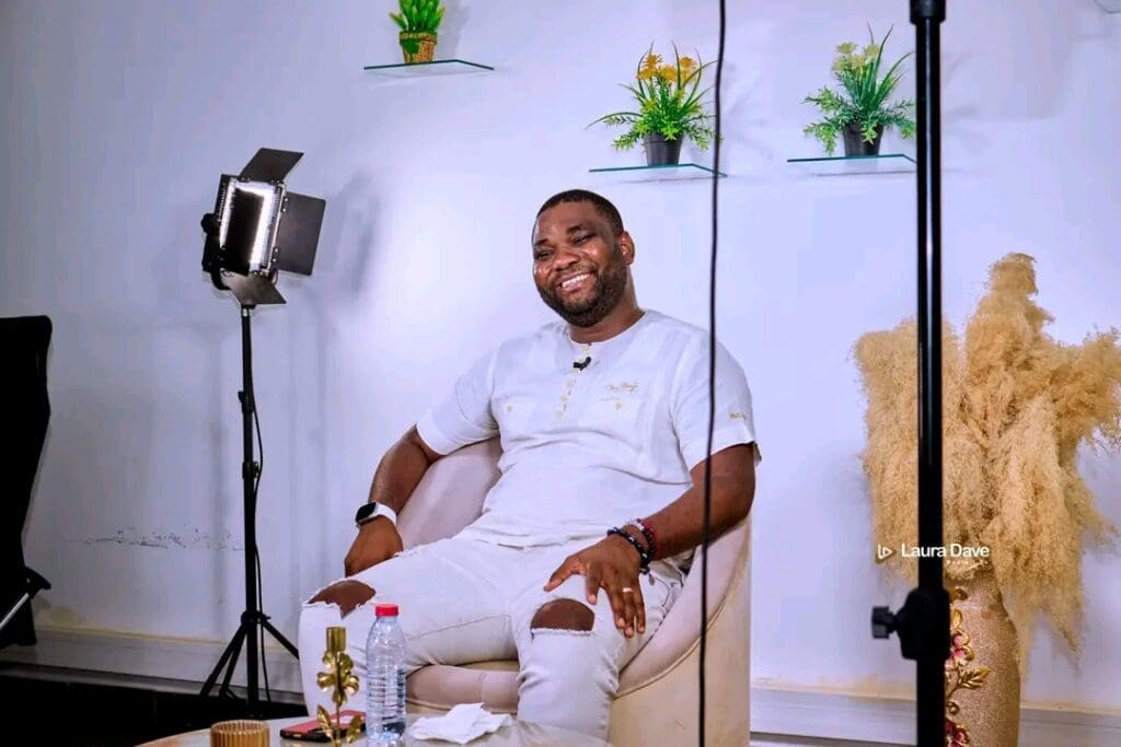 Il faut qu'on ramène la censure au Cameroun. Tout le monde n'est pas fait pour être artiste»