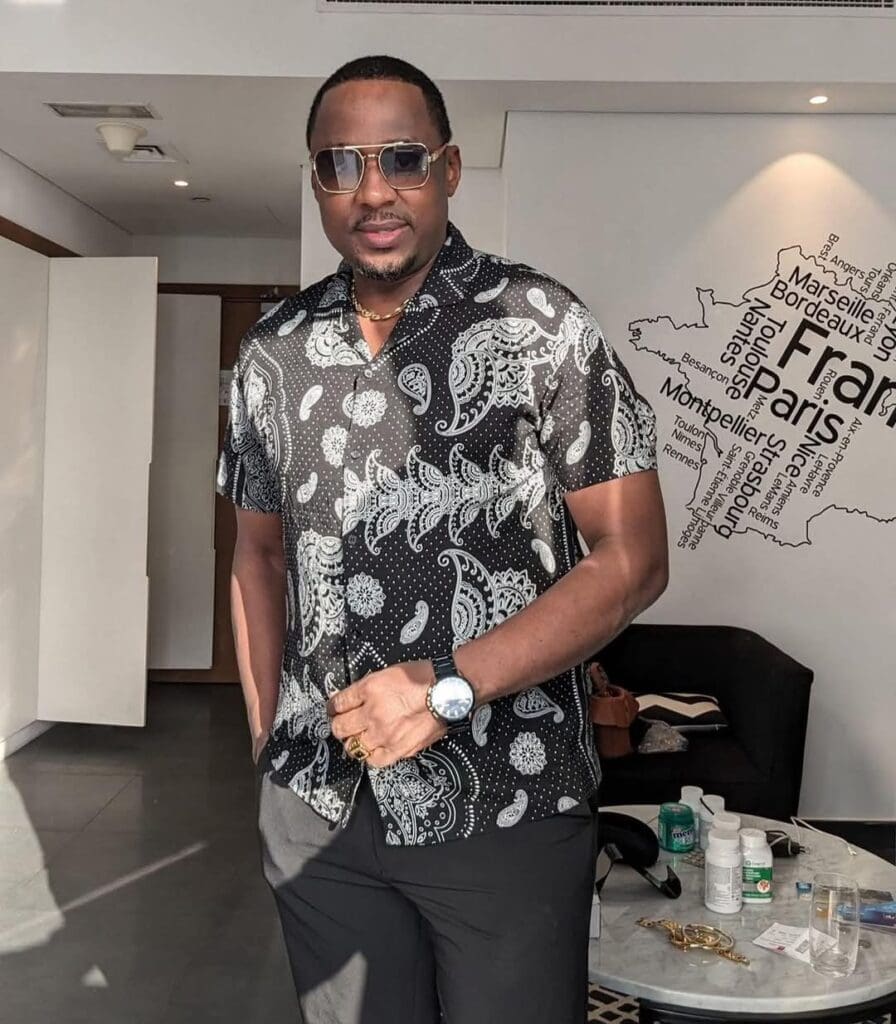 « Je m’interdis certaines choses pour ne pas offenser mon créateur », Blaise Option