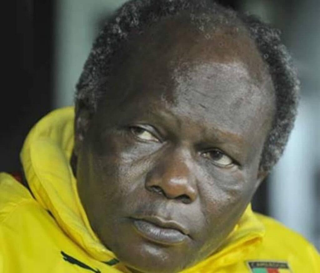 Jean-Paul Akono, paralysé et cloué sur son lit