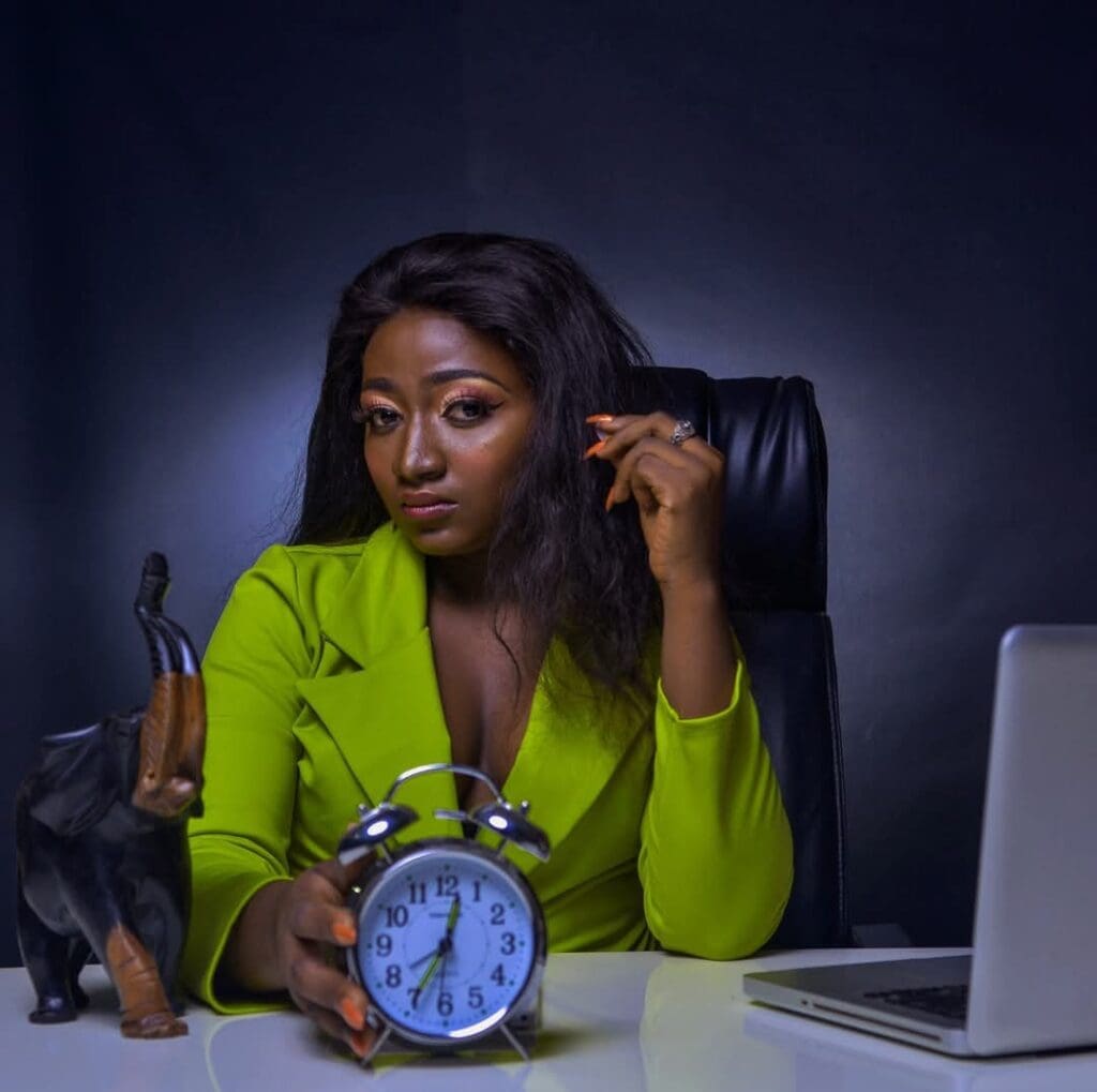 Elizabeth Cynthia Ngono est revenue sur sa trajectoire singulière dans l’industrie cinématographique. Loin de courir derrière les projecteurs,