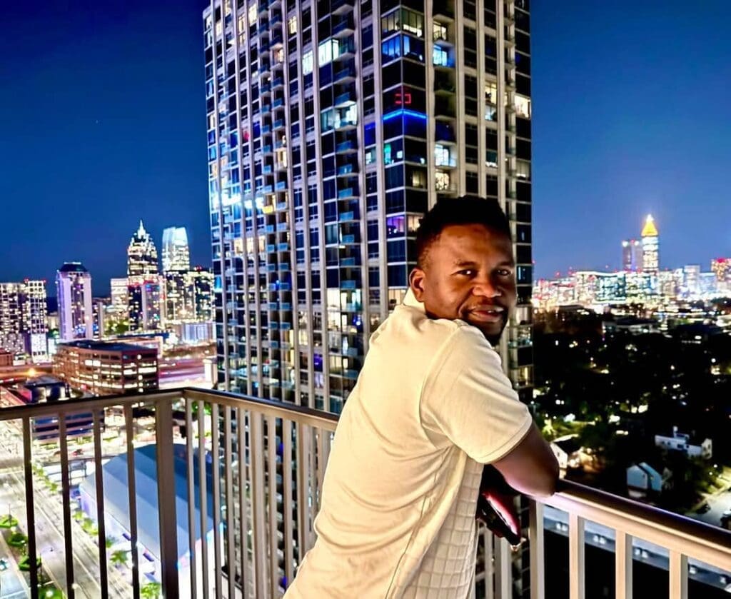 Wax Dey ajoute une nouvelle corde à son arc. L’artiste chanteur, producteur et entrepreneur camerounais, boss de Calabash Music vient d'en rajouter une