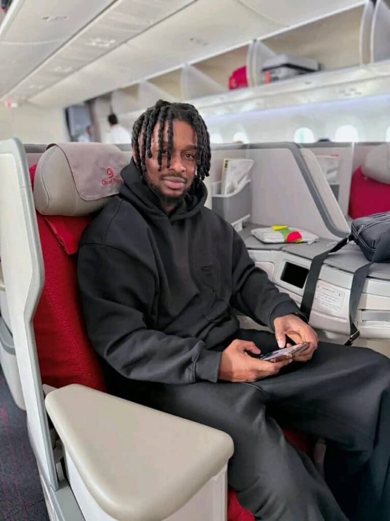 KS Bloom brise le silence sur sa relation avec la Camerounaise Diana Bouli