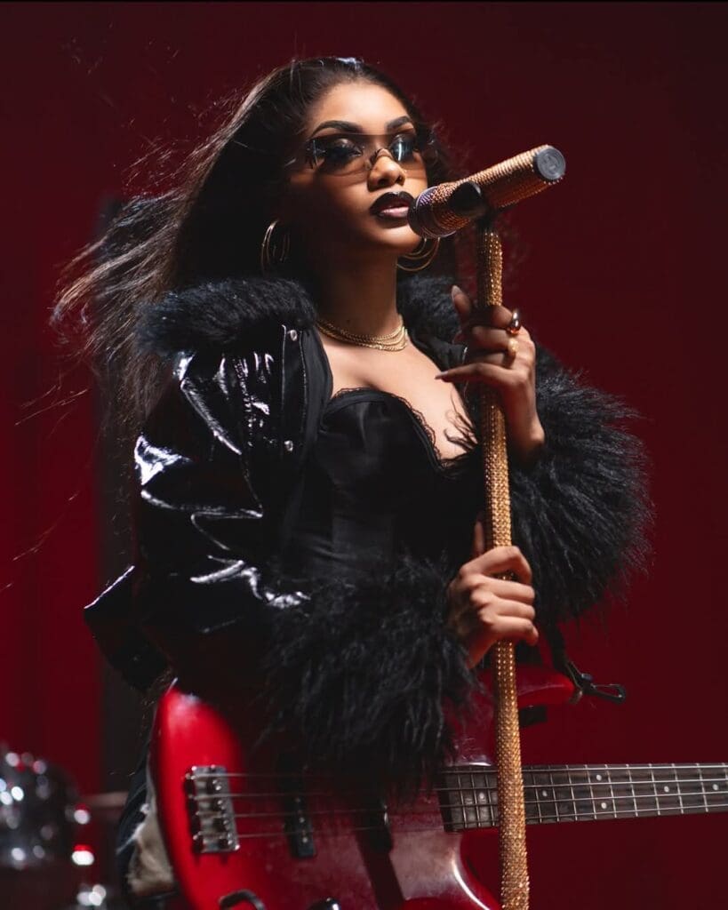 La chanteuse congolaise Rebo convoquée par le CSAC pour atteinte aux bonnes mœurs