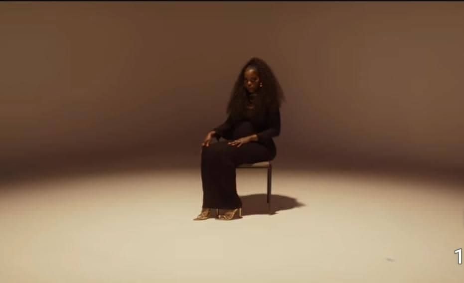 "Vous m'avez tous abandonné " (Daphné)