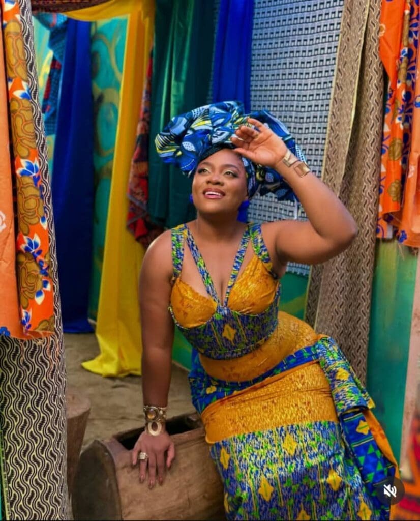 Sandrine Nnanga s’est confiée sur ses principes personnels et professionnels lors de l’émission "Septolk". La chanteuse avoue qu'elle fixe des règles strictes