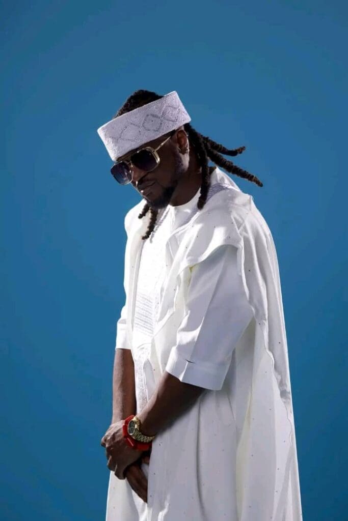 PEOPLE: "les réseaux sociaux vont détruire beaucoup de gens..", Rudeboy prévient