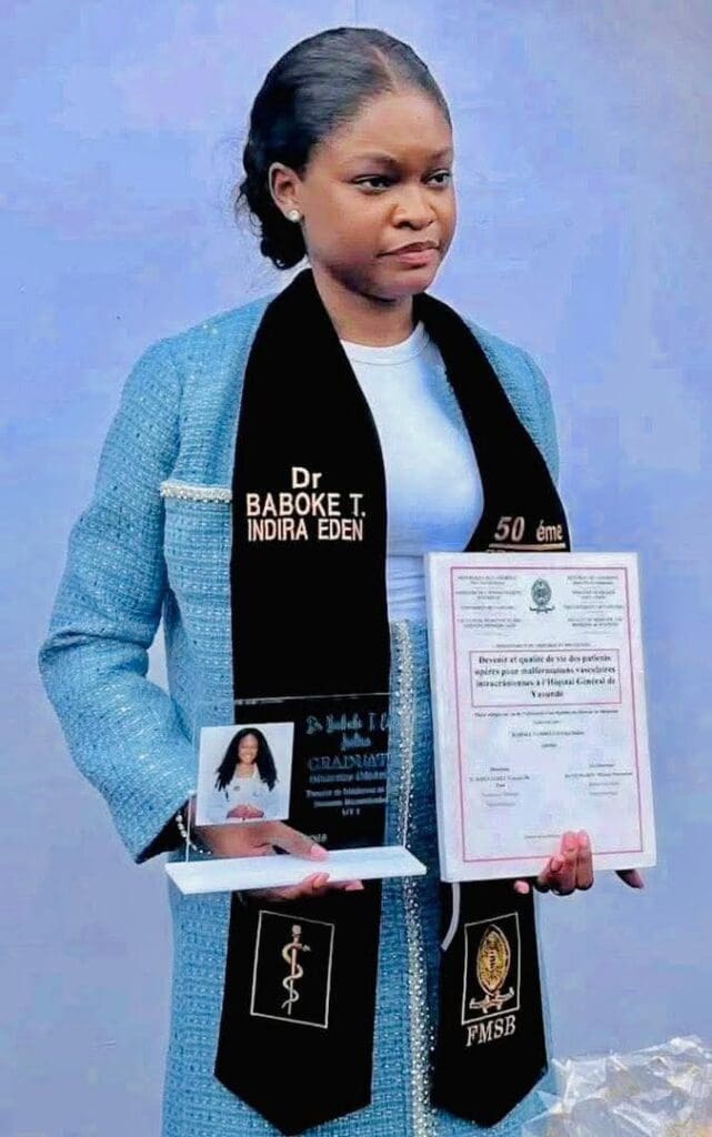 Dr. Indira, 23 ans, parle aux élèves : "L’échec ne définit pas ton avenir"