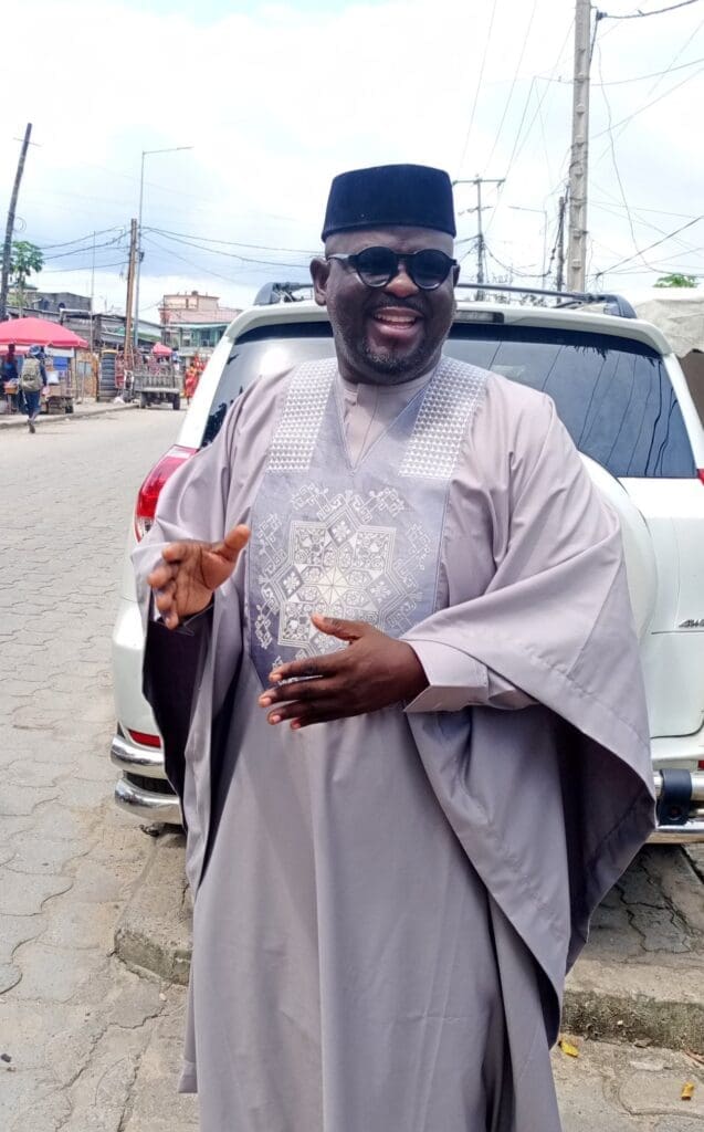 Figure centrale des cultures urbaines au Cameroun depuis le début des années 2000, Paul Tonyé dit Tony Nobody a façonné une bonne