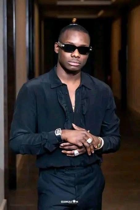 Concert hommage à Alassane Ouattara : Sidiki Diabaté contraint de reporter son show au stade Houphouët-Boigny