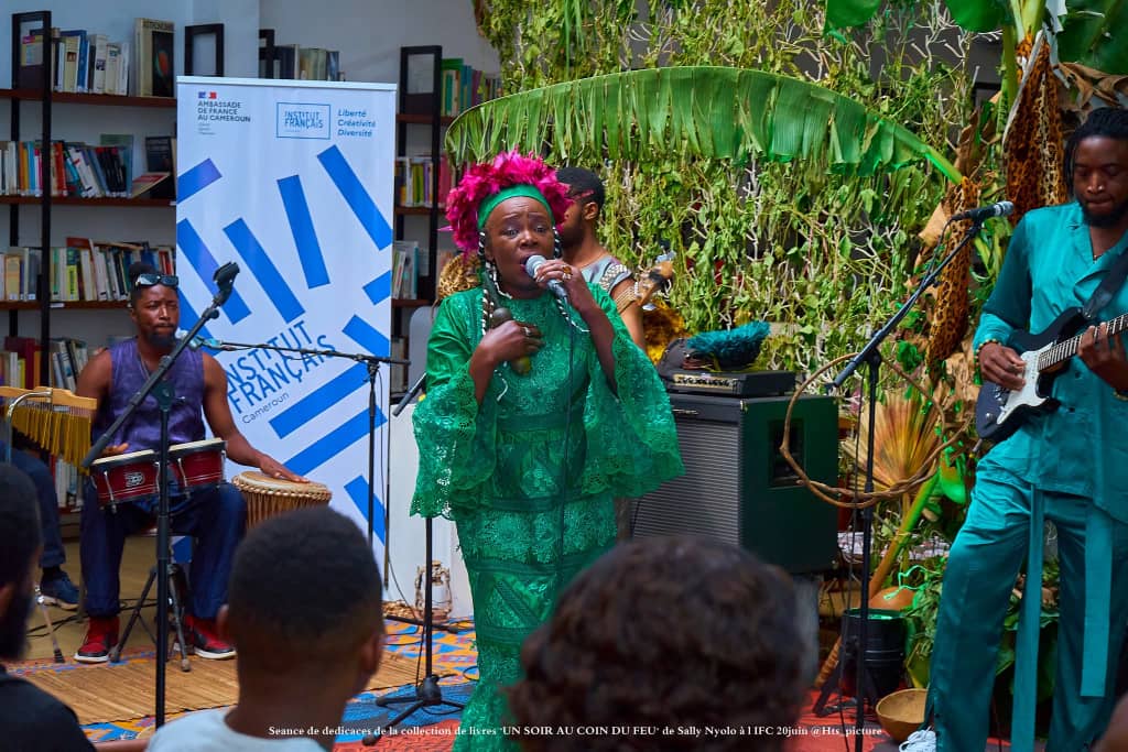 Icône de la scène musicale et star camerounaise, Sally Nyolo s’est confiée le 28 septembre 2025 au micro de Laura Dave Média, sur