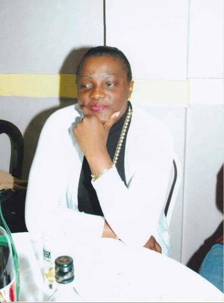 Marie Françoise Ewolo : “Le journalisme, c’est un sacerdoce, pas une quête d’enveloppes”