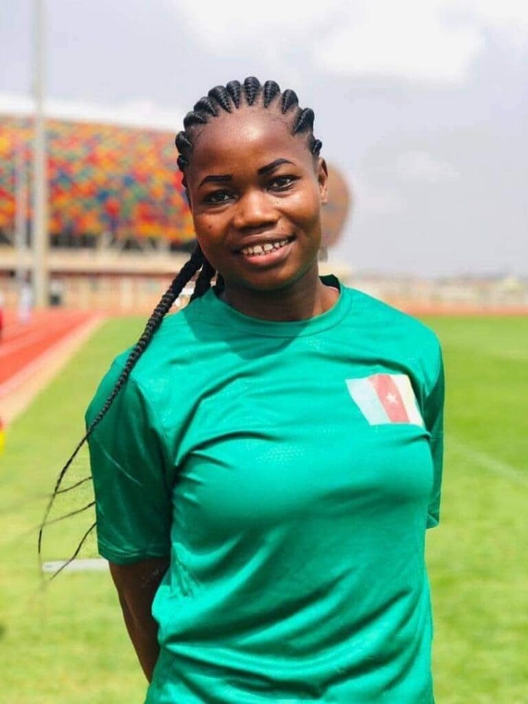 À 27 ans, Adèle Mafogang Tenkeu s’impose comme l’un des visages majeurs de l’athlétisme camerounais. Médaillée continentale et 