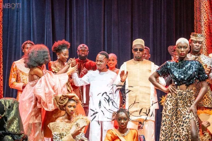 La nouvelle Miss Cosmo Cameroun 2025, Harangada Golonga Josiane, entend faire du style un langage et de la mode un drapeau. À 