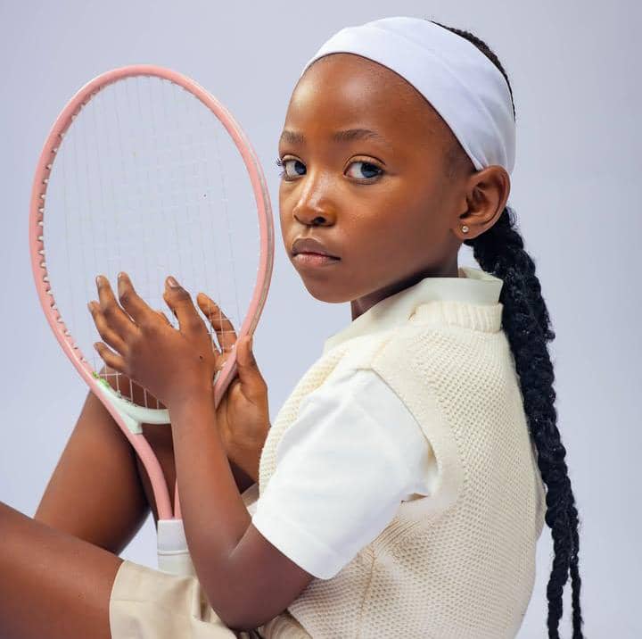 Linani Luncumo Potwana : La petite Sud-Africaine qui conquiert la mode mondiale