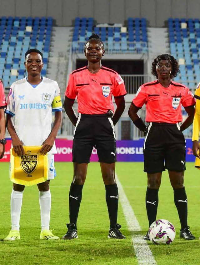 Aline Guimbang et Carine Atezambong au sommet de l'arbitrage du continent