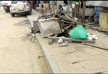 Deux jours après le grave accident survenu dans la soirée du lundi 1er décembre 2025 à Logbessou impliquant le comédien Fingon Tralala, 