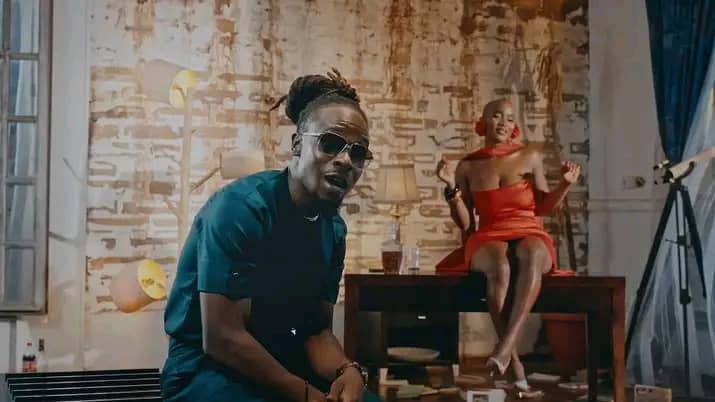 Noël autrement : quand Mr Leo transforme la fête en mission artistique