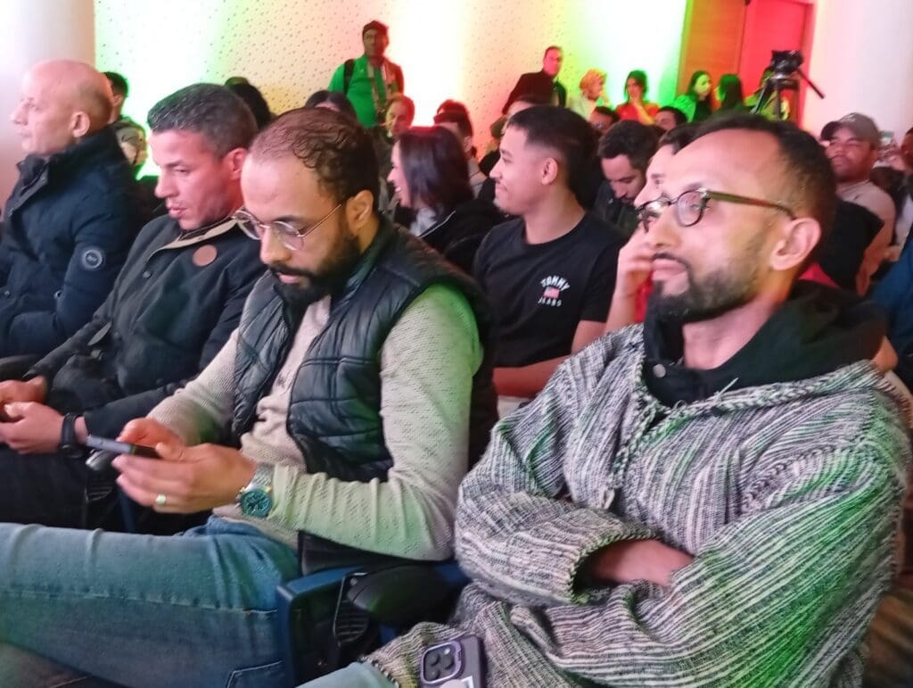 Le 24 décembre 2025 à Agadir, au Maroc, Roger Milla, légende du football camerounais, a reçu le Grand Prix de l’inspiration africaine. À 