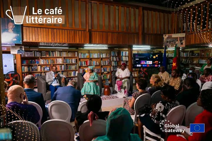 elle a animé un café littéraire organisé par l’Union européenne ce 15 janvier 2026 à Yaoundé, dans le cadre de sa coopération culturelle avec le Cameroun.