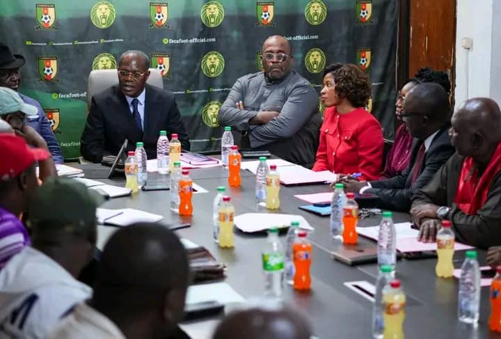 Ce samedi 24 janvier 2026, le championnat national MTN Élite One reprend ses droits. Quatorze clubs s’élancent pour une nouvelle 