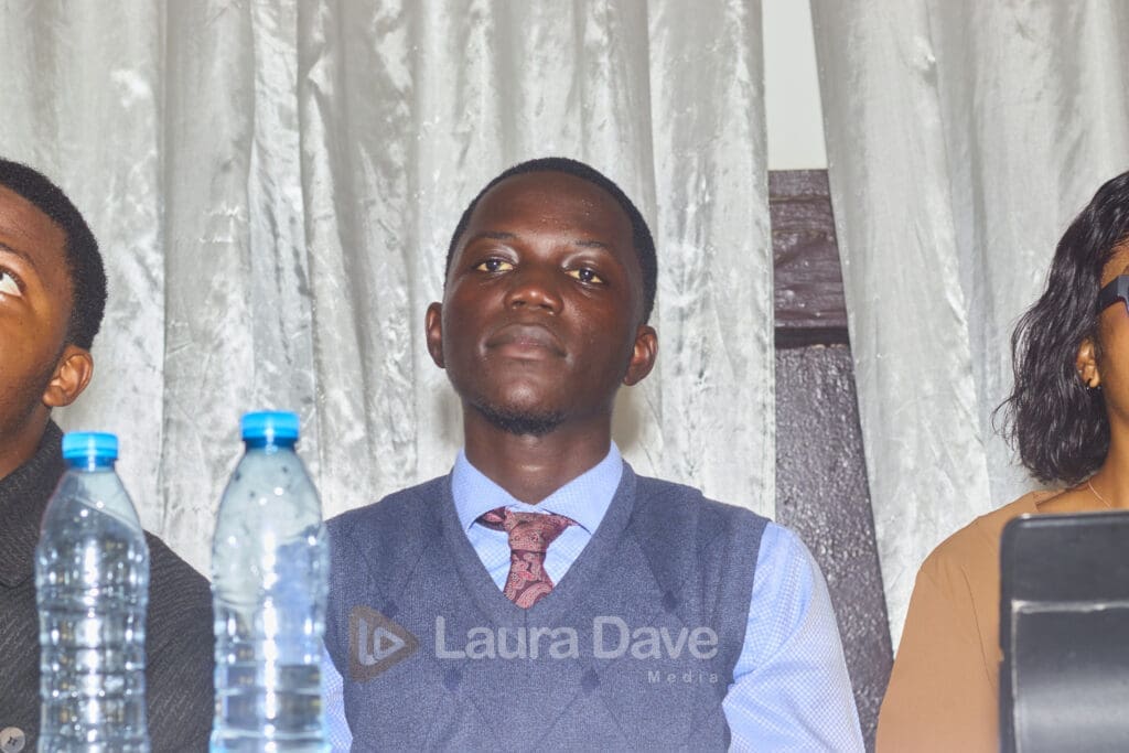 Samedi 21 février, l’amphi 500 du campus de Logbessou de l’Institut Universitaire de la Côte (IUC) a accueilli la première édition du