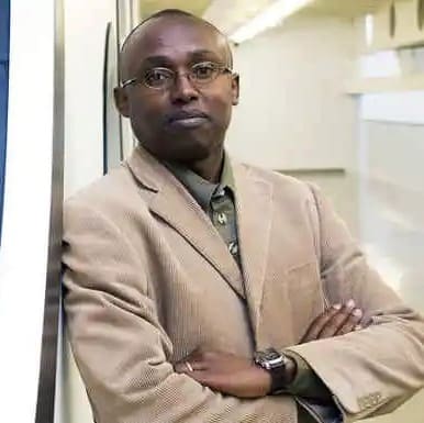 David Ojong présente son livre-manifeste pour réformer le sport africain