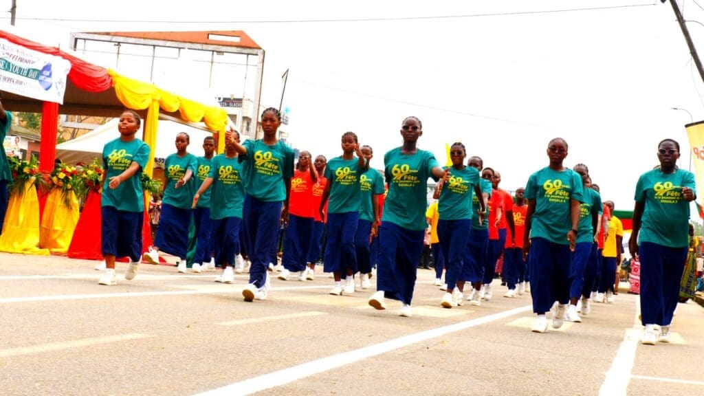 « La jeunesse en marche, c’est l’espérance du Cameroun » : autorités et acteurs unis pour célébrer l’audace des jeunes à Douala 5e