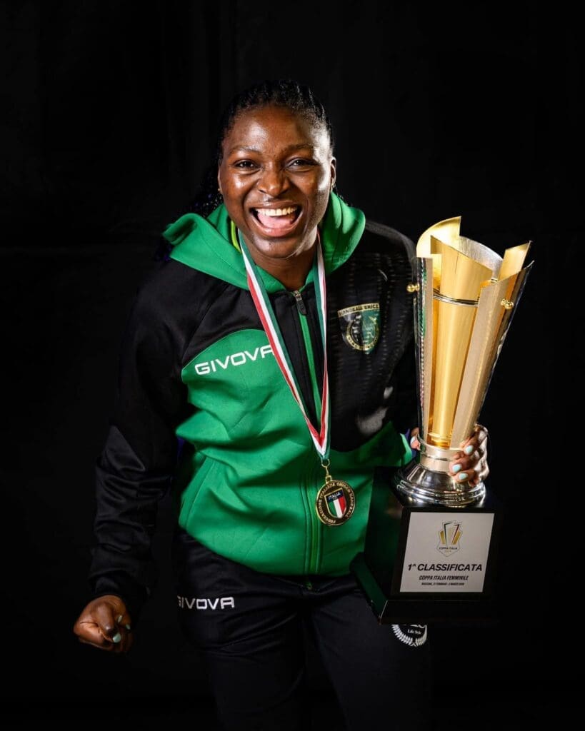 À l’occasion du Mois de la Femme, nous célébrons les camerounaises qui portent haut les couleurs du pays dans le sport. Sur les terrains, 