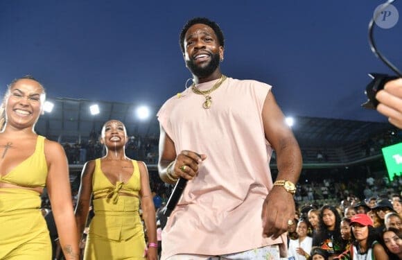 Tayc se raconte sans détour sur Small talk sur Kombini. Un récit brut, parfois dérangeant, mais profondément humain.