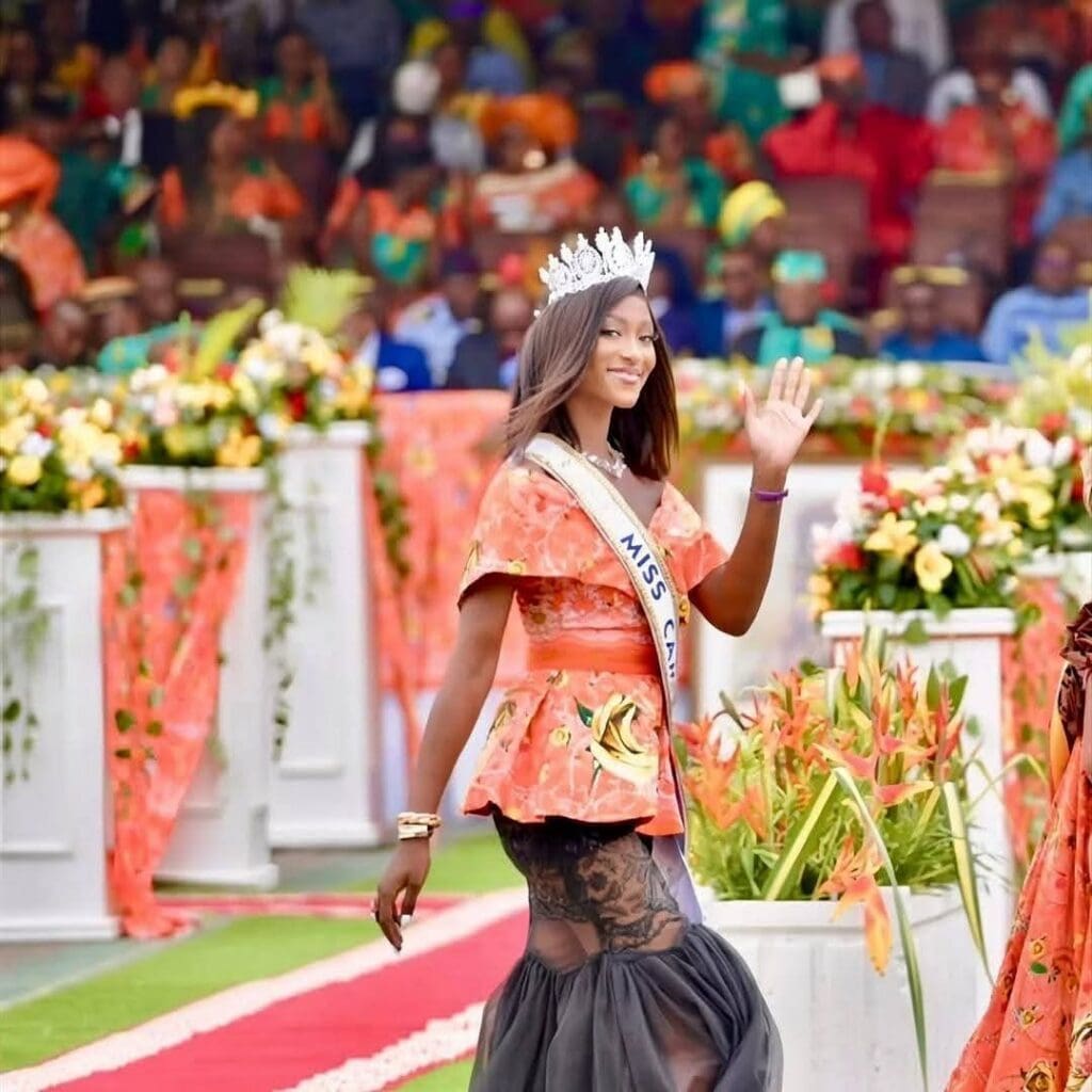 Diplômée de Paris et vendeuse de poulets, l'histoire complète d'Audrey Black Moutongo, la nouvelle Miss Cameroun 2025