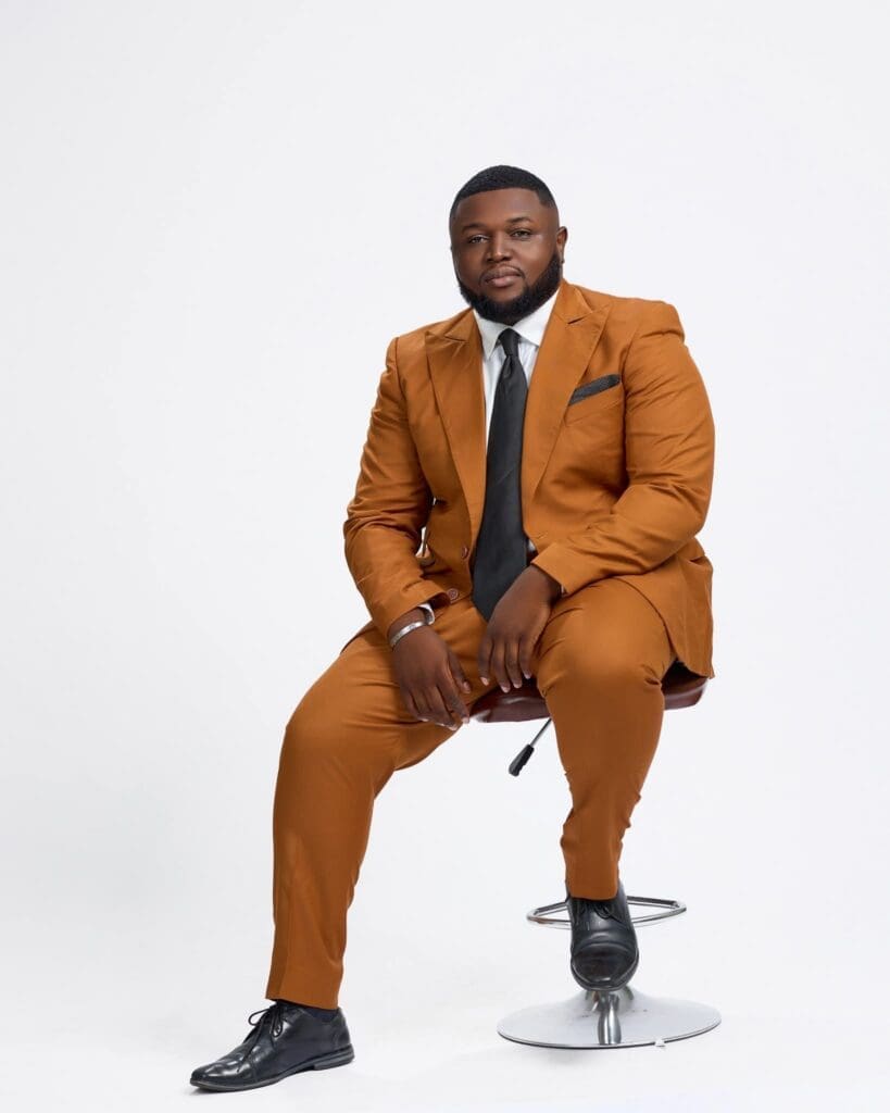 Les hommes de l’ombre derrière la réussite des artistes camerounais