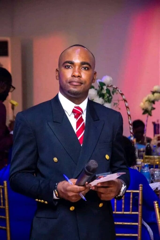 Au Cameroun, l’essor des réseaux sociaux transforme progressivement la notion de célébrité. Désormais, artistes, 