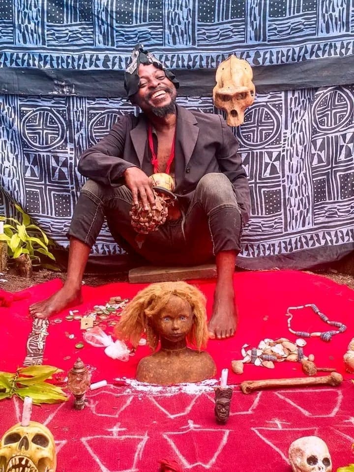 Le rire camerounais, Hommage aux pionniers qui ont marqué les écrans
