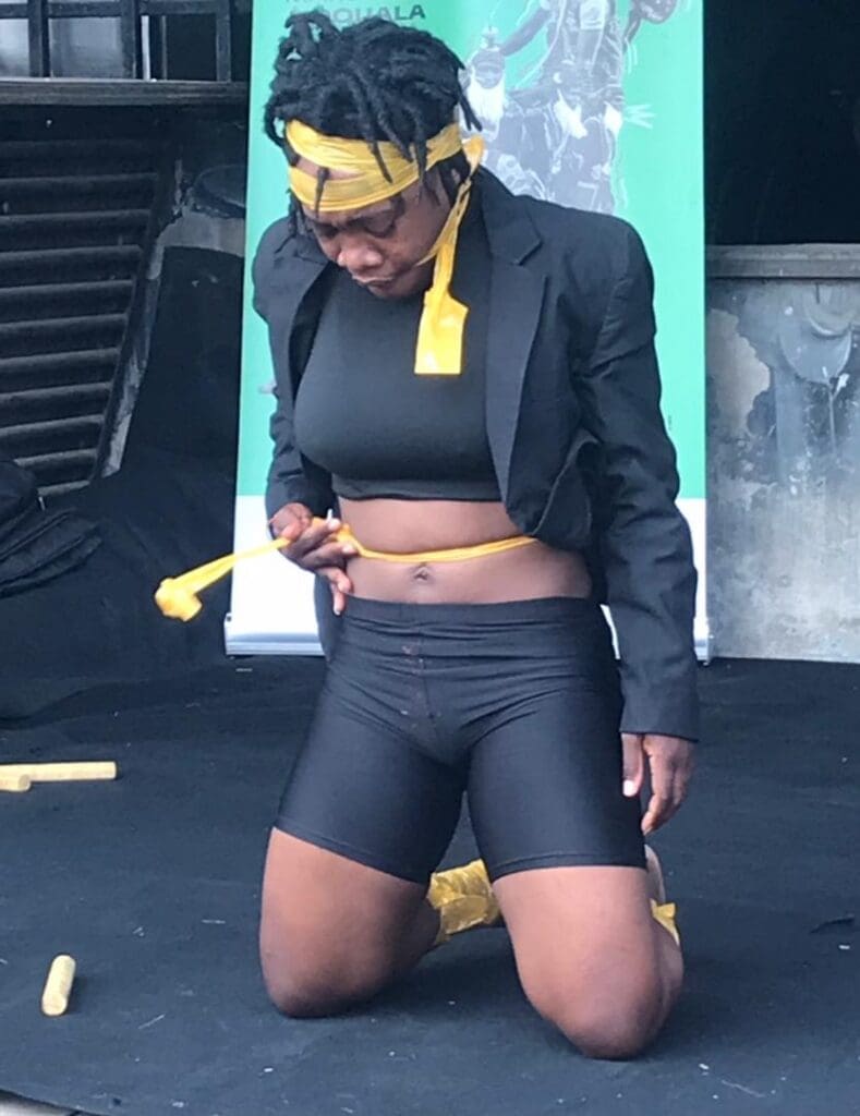 « Identité » : Larissa Ebong fait parler le corps et l’âme à travers la danse