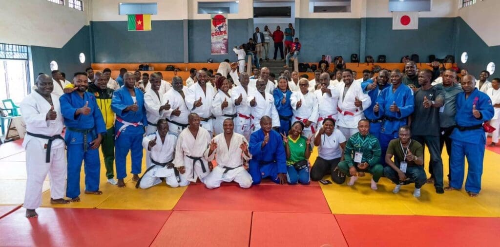 À quelques semaines des Championnats d’Afrique seniors 2026 prévus du 24 au 26 avril à Nairobi, au Kenya, le Cameroun lance sa dernière ligne droite 