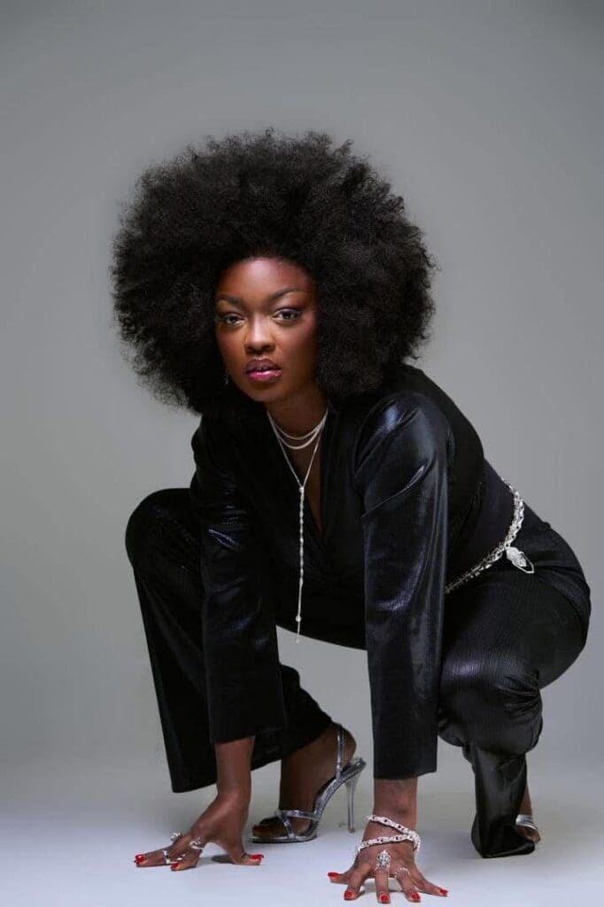 Shan’l : entre audace artistique, maturité et regard sur la toile