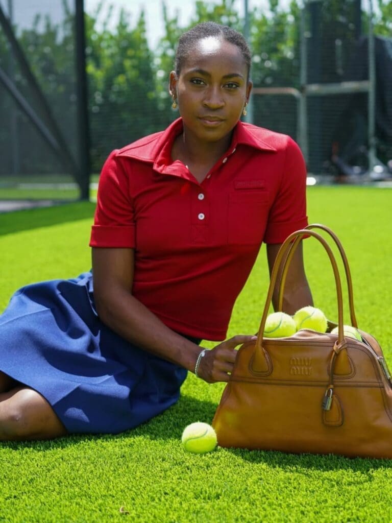 Critiquée de s'afficher avec ses cheveux crépus, Coco Gauff répond
