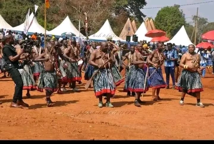 Gala Royal de la Culture : Sa majesté Sokoudjou à Paris pour 90 ans d’héritage et une célébration historique de la culture Bamendjou