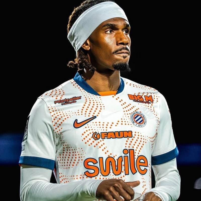 Enzo Tchato célèbre son 100e match avec Montpellier