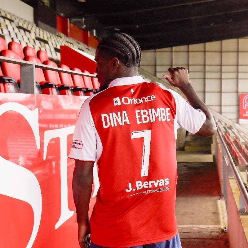 Le 09 mai 2026, Éric Junior Dina Ebimbe, l'international camerounais et joueur du Stade Brestois 29 en Ligue 1 en France, a livré une interview